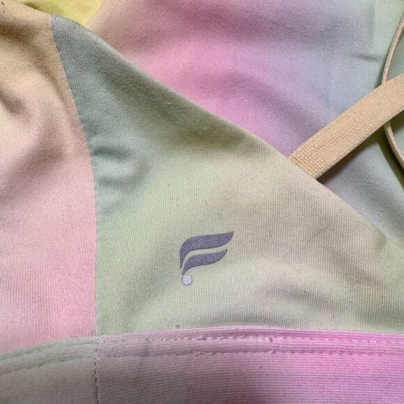 Fabletics multicolor criss-cross strappy back sports bra Medium - Picture 4 of 5